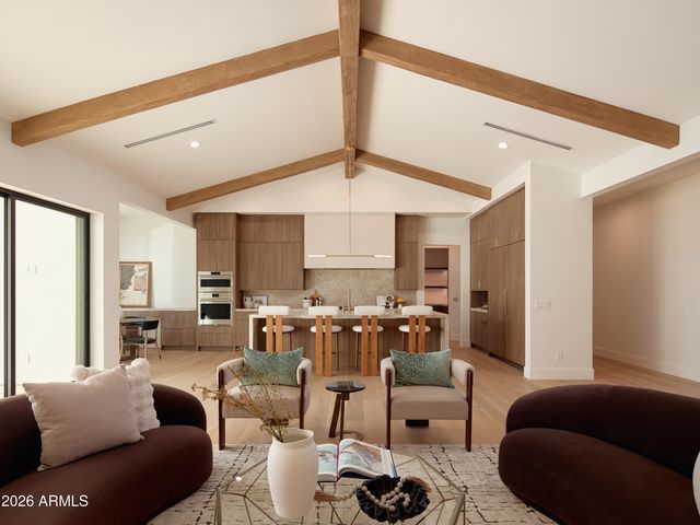 2901 E PIERSON Street, Phoenix, AZ 85016