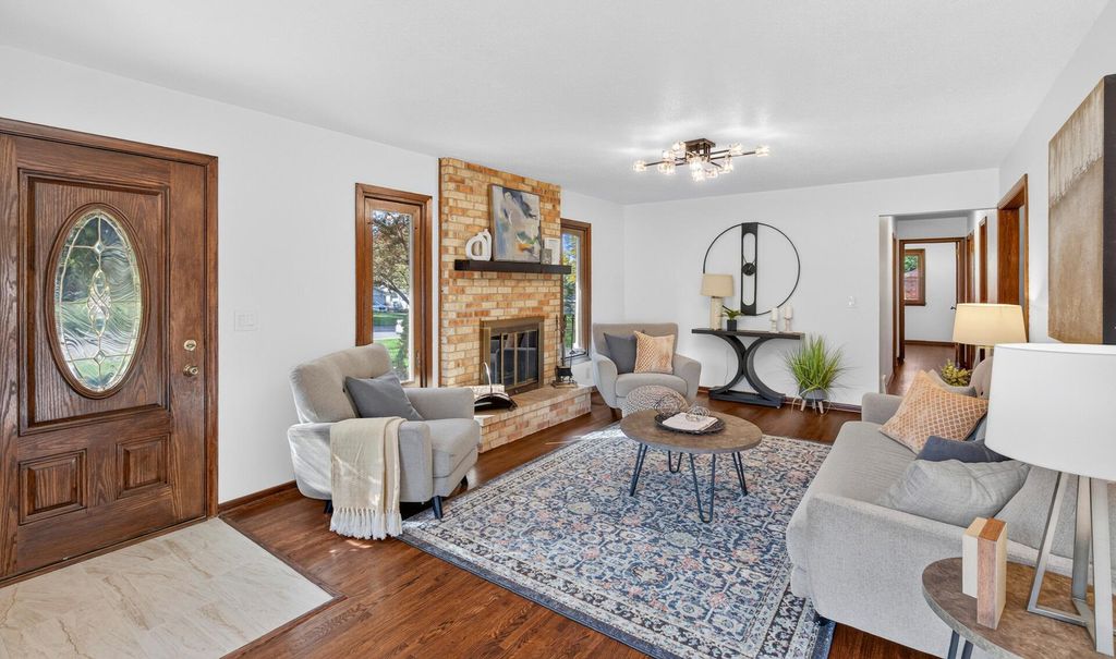 11309 France Avenue S, Bloomington, MN 55431 — photo 2