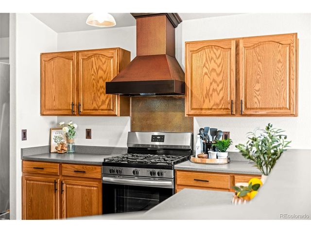 8795 E 105th Ct, Henderson, CO 80640