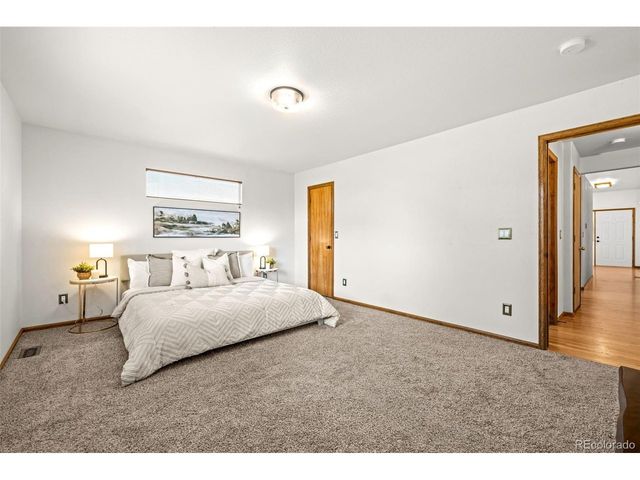8795 E 105th Ct, Henderson, CO 80640