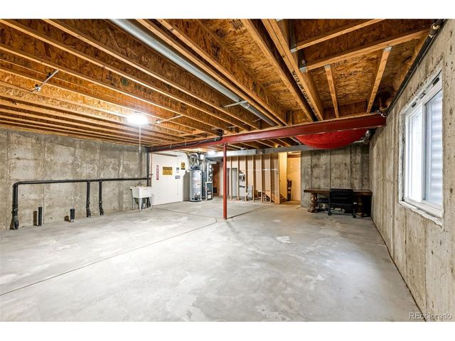 8795 E 105th Ct, Henderson, CO 80640