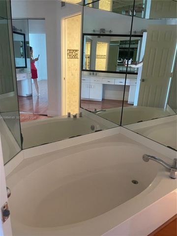 3530 Mystic Pointe Dr 1509, Aventura, FL 33180