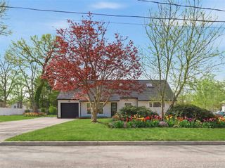 56 Pennaquid Road, Coram, NY 11727