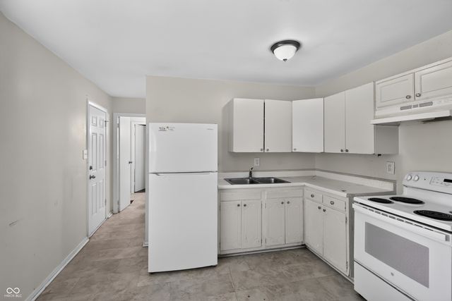 7642 E 34th Place, Indianapolis, IN 46226