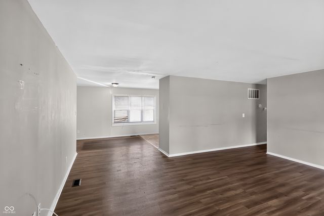 7642 E 34th Place, Indianapolis, IN 46226