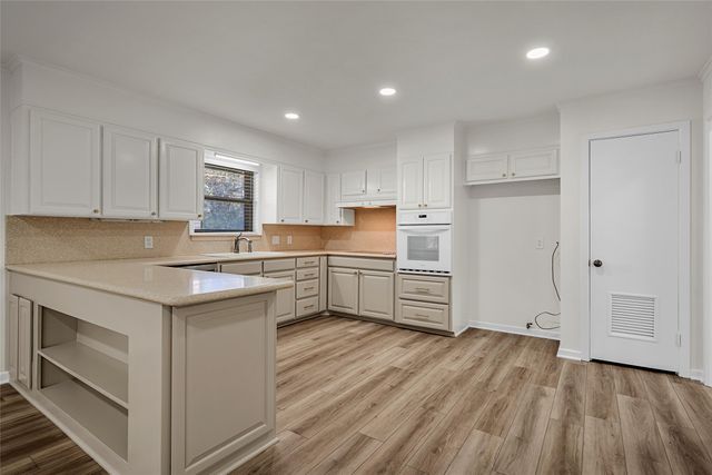 5201 Pine Avenue, Waco, TX 76710