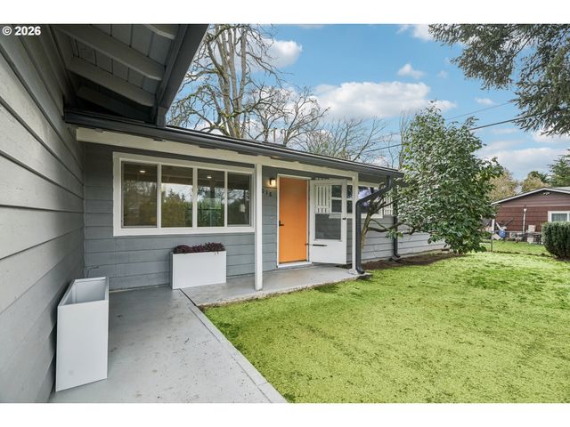 1018 Se 164TH Ave, Portland, OR 97233