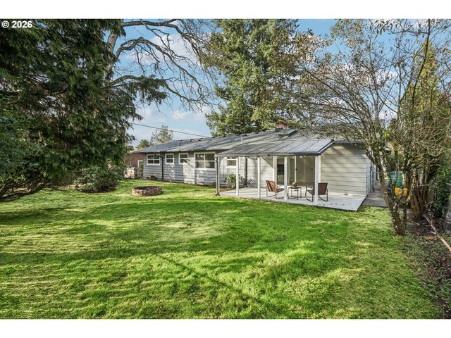 1018 Se 164TH Ave, Portland, OR 97233