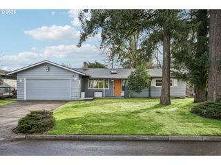 1018 Se 164TH Ave, Portland, OR 97233