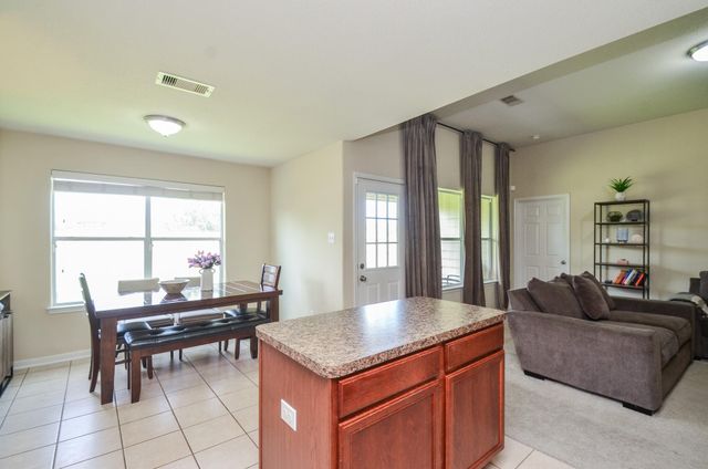 2122 Platinum Mist Drive, Rosharon, TX 77583