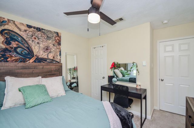 2122 Platinum Mist Drive, Rosharon, TX 77583