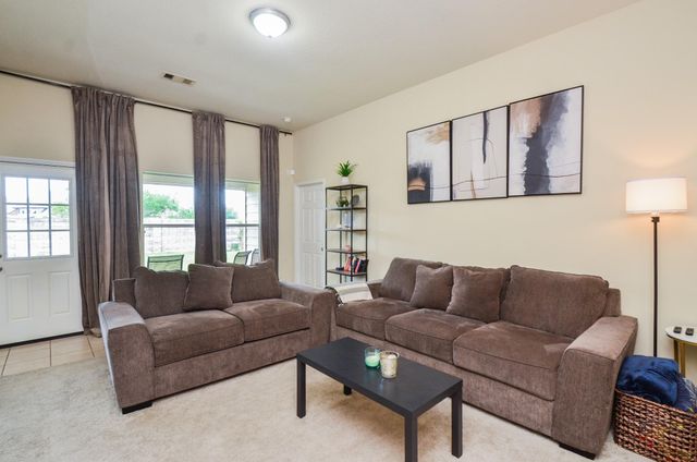 2122 Platinum Mist Drive, Rosharon, TX 77583