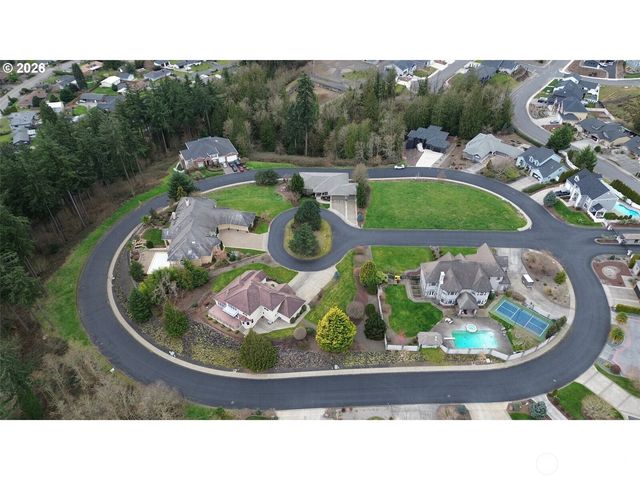 4 Forest Hill Estate, Longview, WA 98632