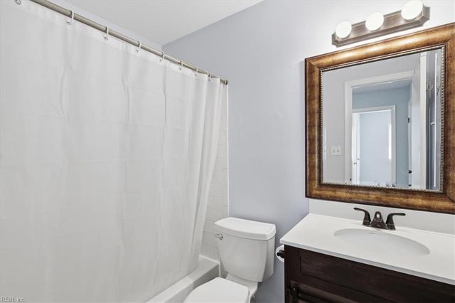 4041 Foxwood DR, Virginia Beach, VA 23462