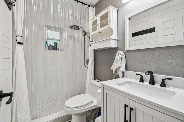 6408 RUNNING BEAR DRIVE, Lakeland, FL 33813