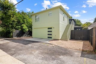 717 Arlington Street GA, Houston, TX 77007