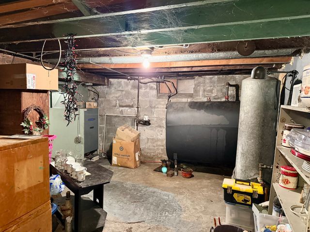 28 Skipper Lane, Westfield, MA 01085