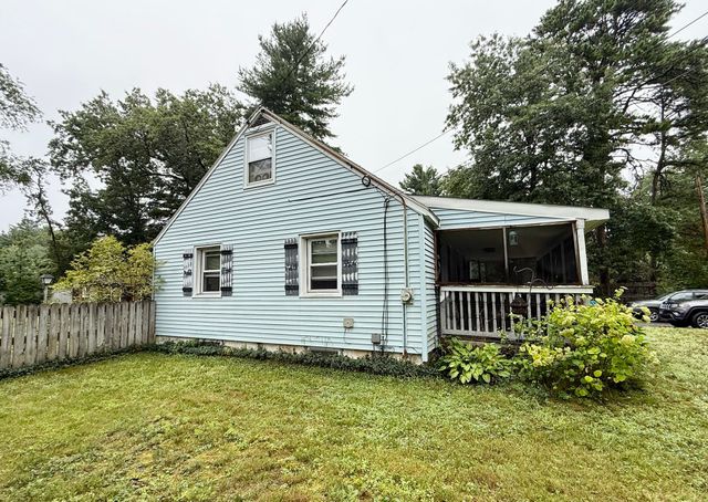 28 Skipper Lane, Westfield, MA 01085