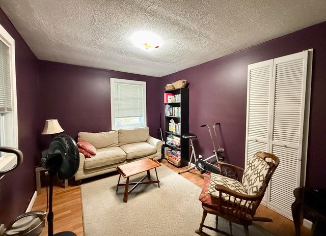28 Skipper Lane, Westfield, MA 01085