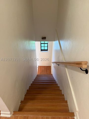 2065 NE 139th St, North Miami Beach, FL 33181