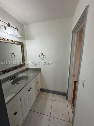 2065 NE 139th St, North Miami Beach, FL 33181