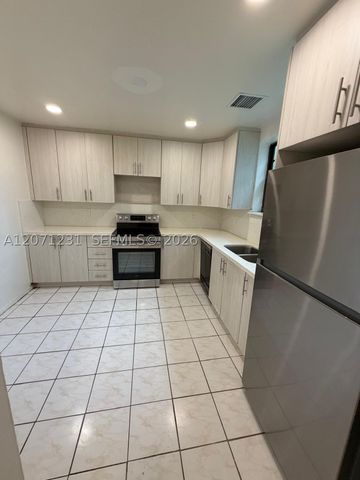 2065 NE 139th St, North Miami Beach, FL 33181