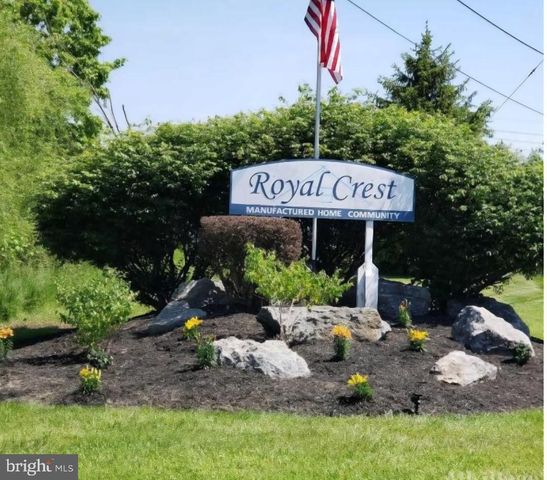 861 ROYAL CREST DRIVE, Martinsburg, WV 25401