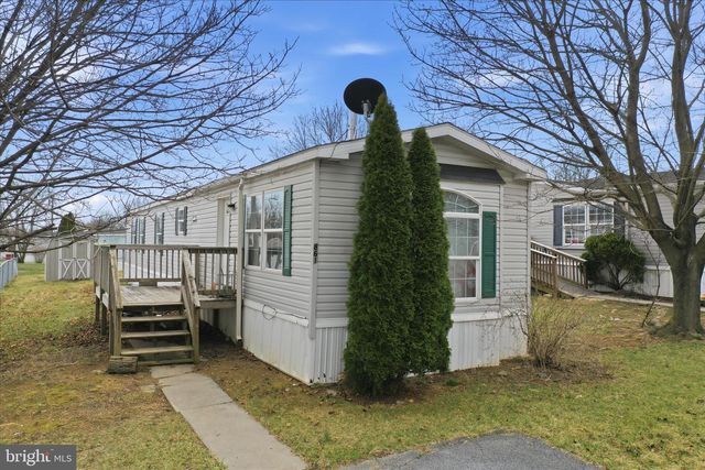 861 ROYAL CREST DRIVE, Martinsburg, WV 25401