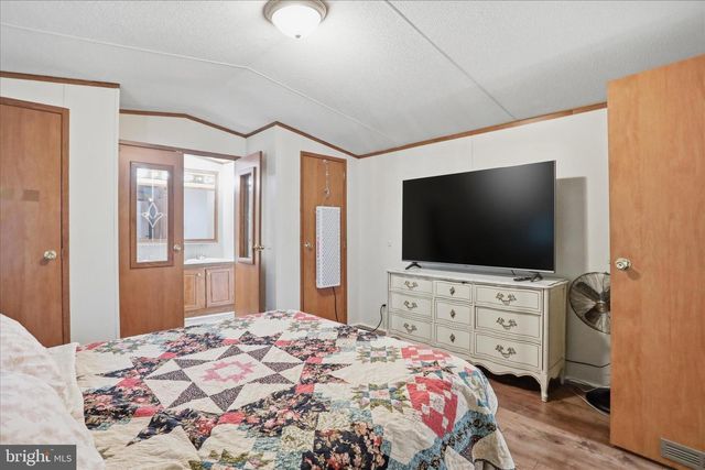 861 ROYAL CREST DRIVE, Martinsburg, WV 25401