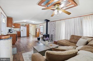 861 ROYAL CREST DRIVE, Martinsburg, WV 25401