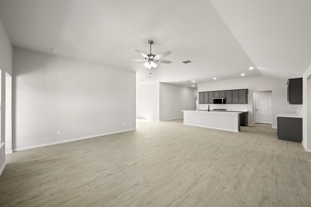 500 Pebble Circle, Azle, TX 76020