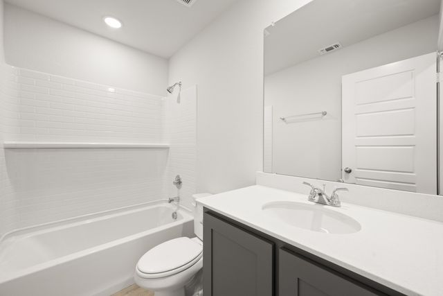 500 Pebble Circle, Azle, TX 76020