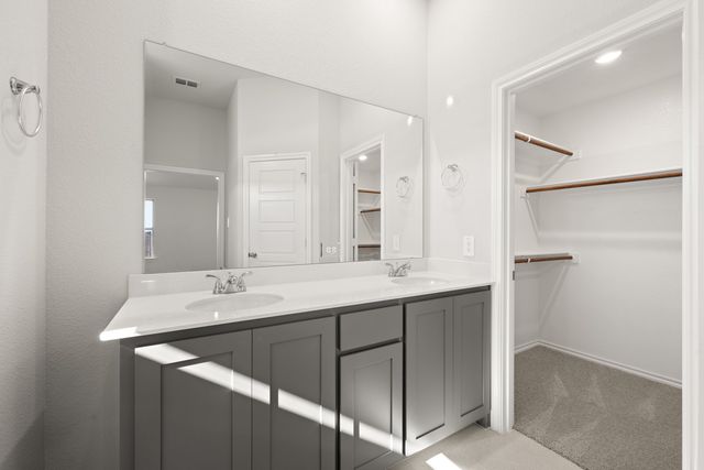 500 Pebble Circle, Azle, TX 76020