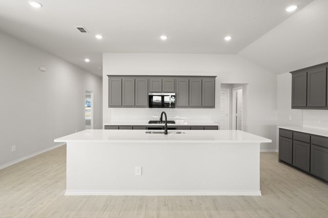 500 Pebble Circle, Azle, TX 76020