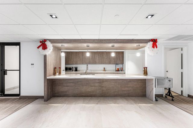 1155 Hillsboro Mile 109, Hillsboro Beach, FL 33062