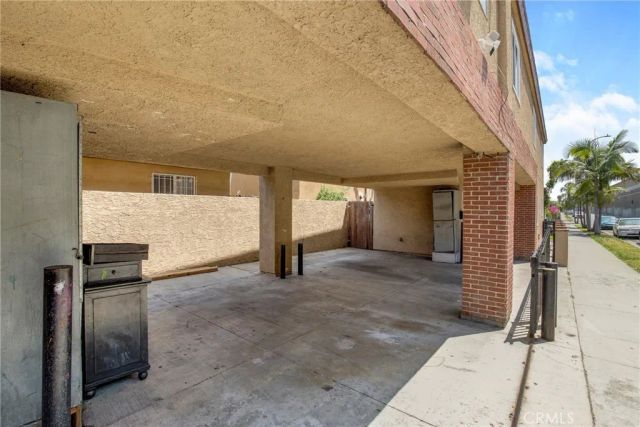 322 W 105th, Los Angeles, CA 90003