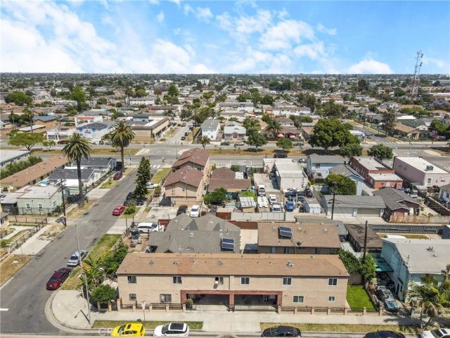 322 W 105th, Los Angeles, CA 90003