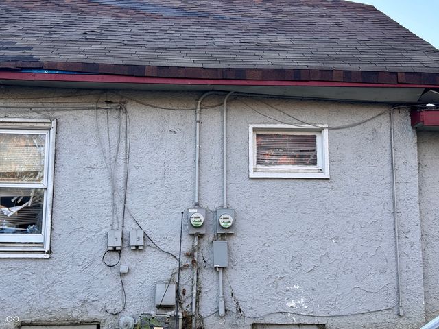 1528 N Tacoma Avenue, Indianapolis, IN 46201