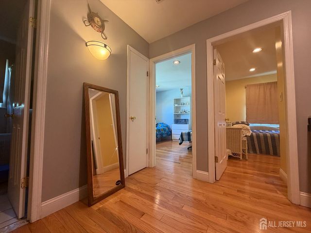 80 SE Deerfield Road, East Brunswick, NJ 08816