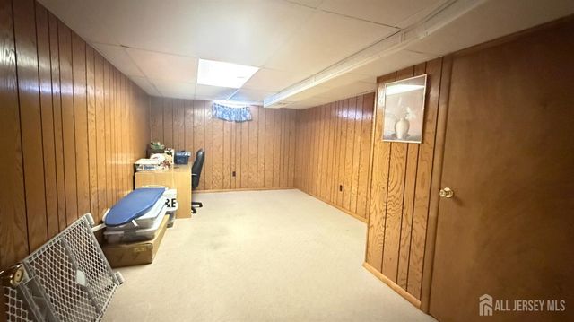 80 SE Deerfield Road, East Brunswick, NJ 08816