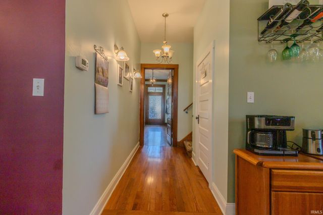 224 S First Street, Boonville, IN 47601