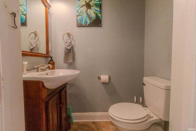 224 S First Street, Boonville, IN 47601