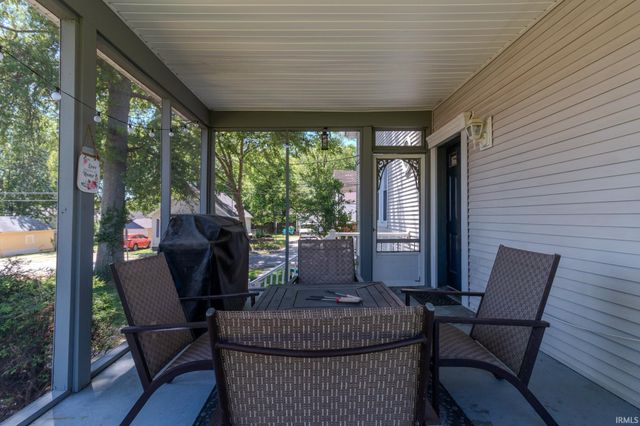 224 S First Street, Boonville, IN 47601