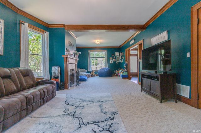 224 S First Street, Boonville, IN 47601
