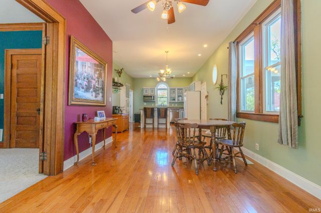 224 S First Street, Boonville, IN 47601