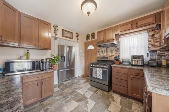 16729 Dixie Highway, Hazel Crest, IL 60429