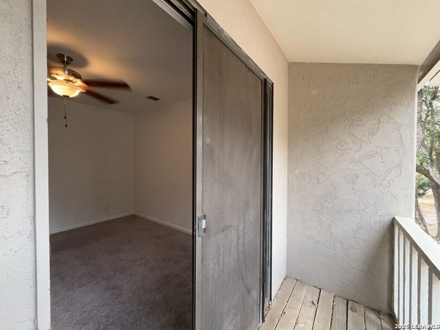 6114 Royal Creek, San Antonio, TX 78239