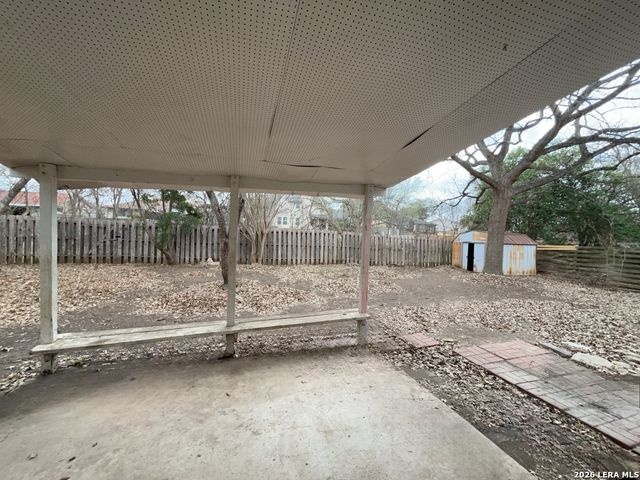 6114 Royal Creek, San Antonio, TX 78239