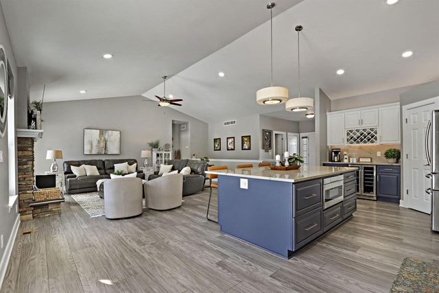 12123 250th AVENUE, Trevor, WI 53179