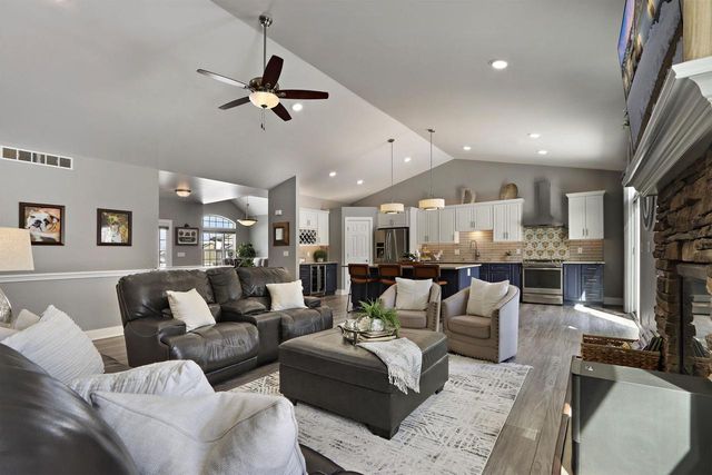 12123 250th AVENUE, Trevor, WI 53179